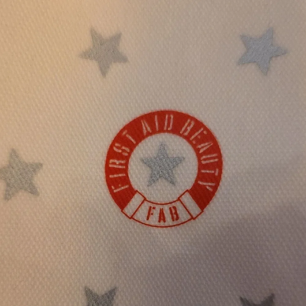 Compact White and Gray Star Cosmetic Bag